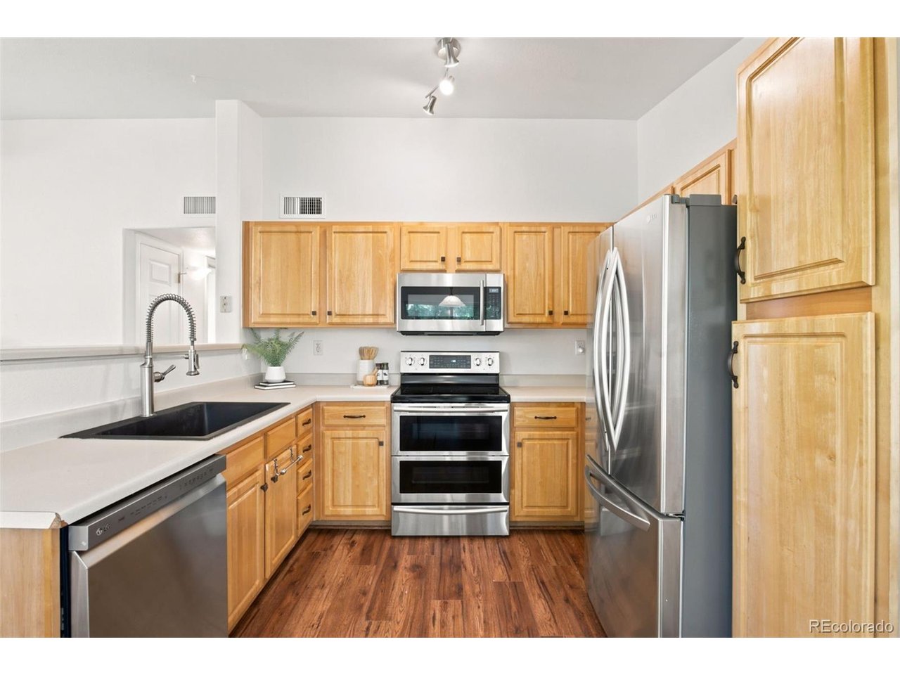 4747 S Balsam Way 20-203