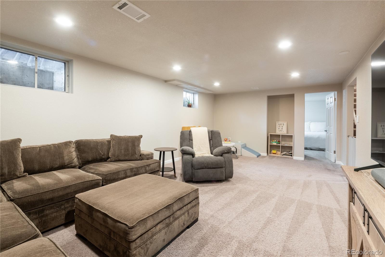 6175 Johnson Way