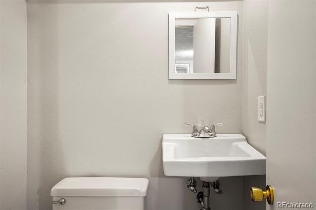 7039 S Webster Street Unit: J