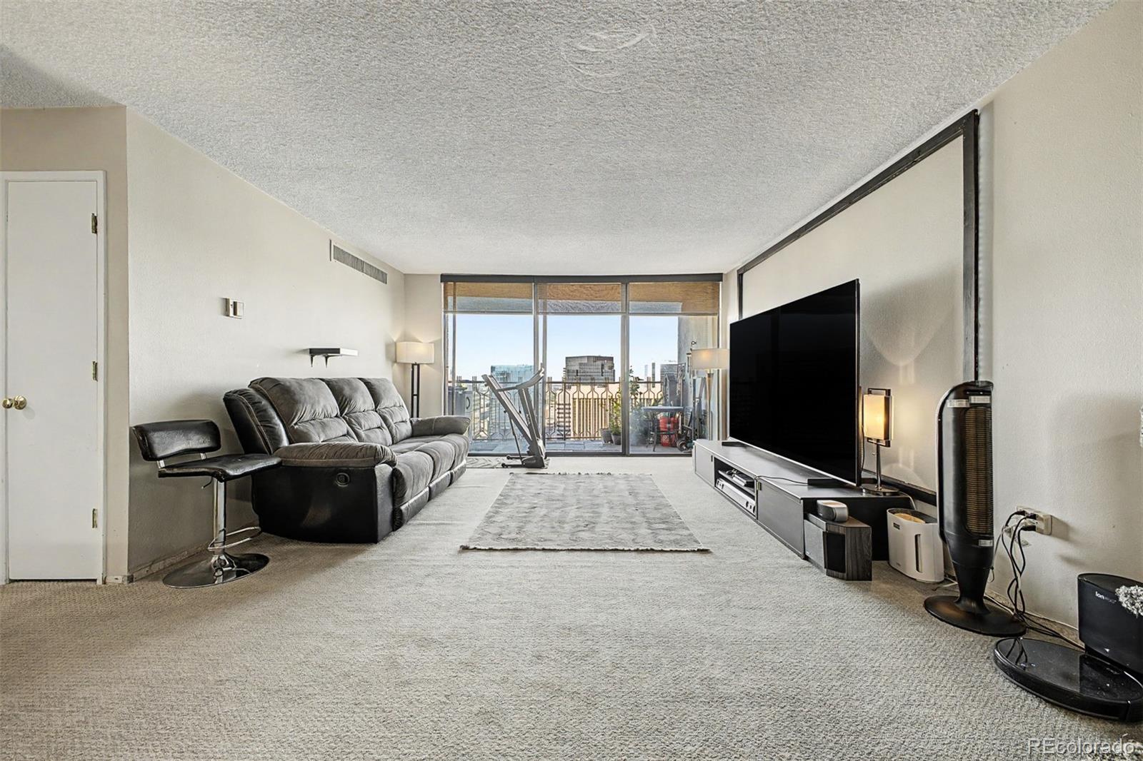1020 15th Street Unit: 40E