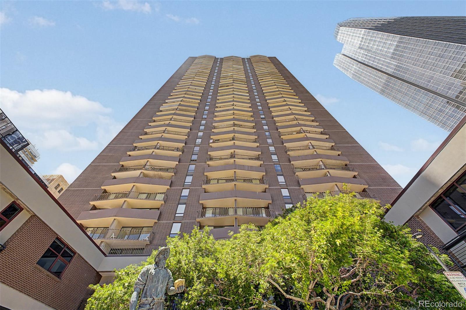 1020 15th Street Unit: 40E