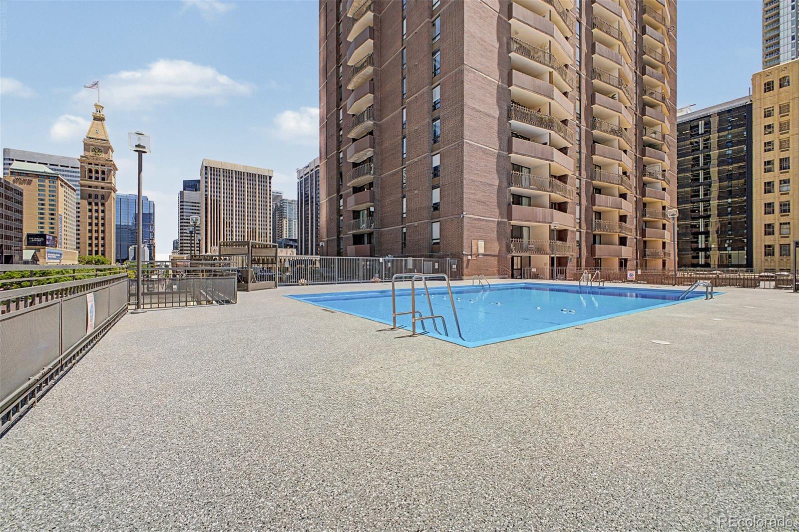 1020 15th Street Unit: 40E
