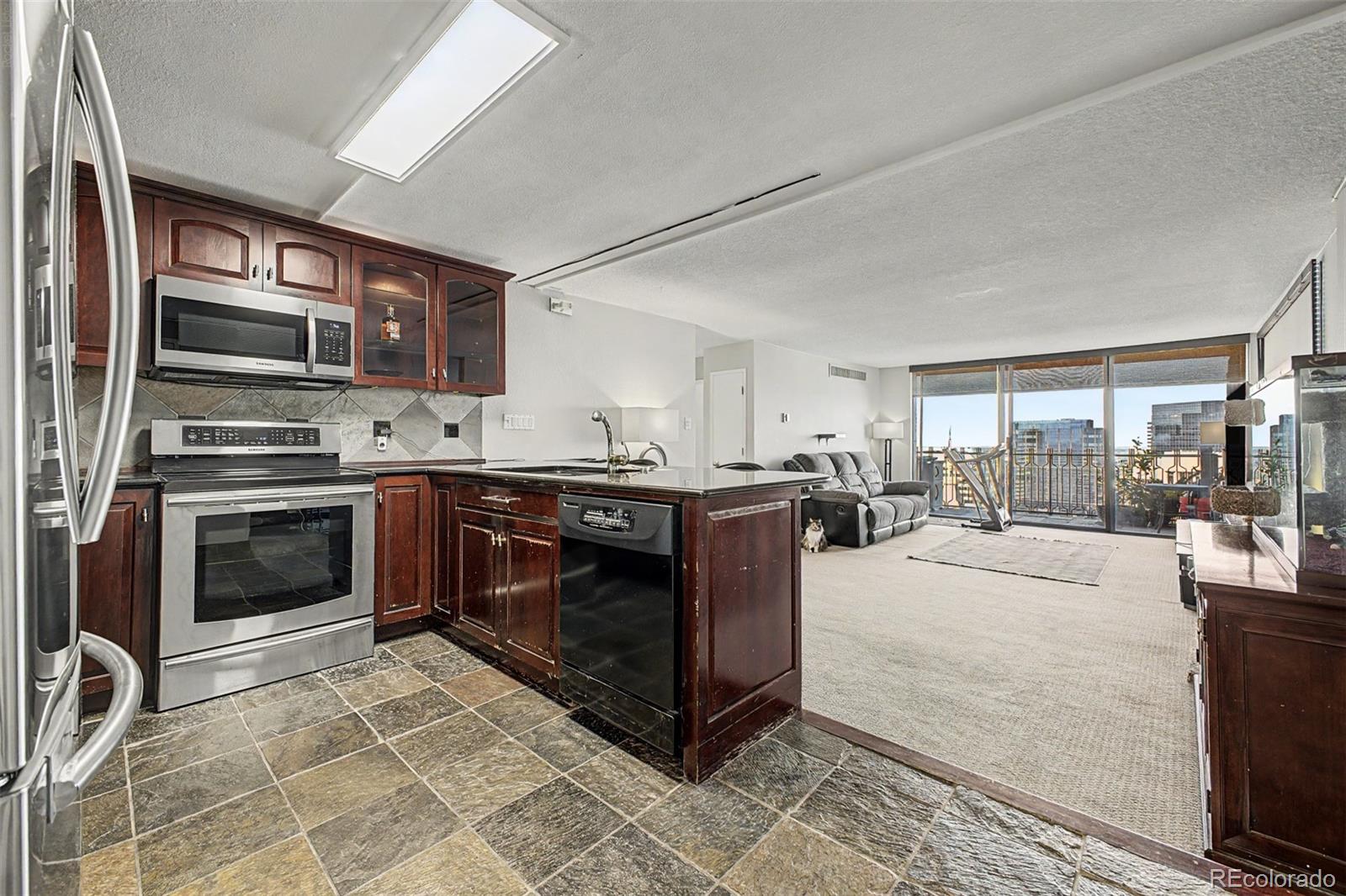 1020 15th Street Unit: 40E