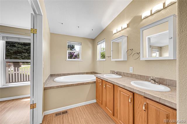 7870 Sunflower Green Unit: 151