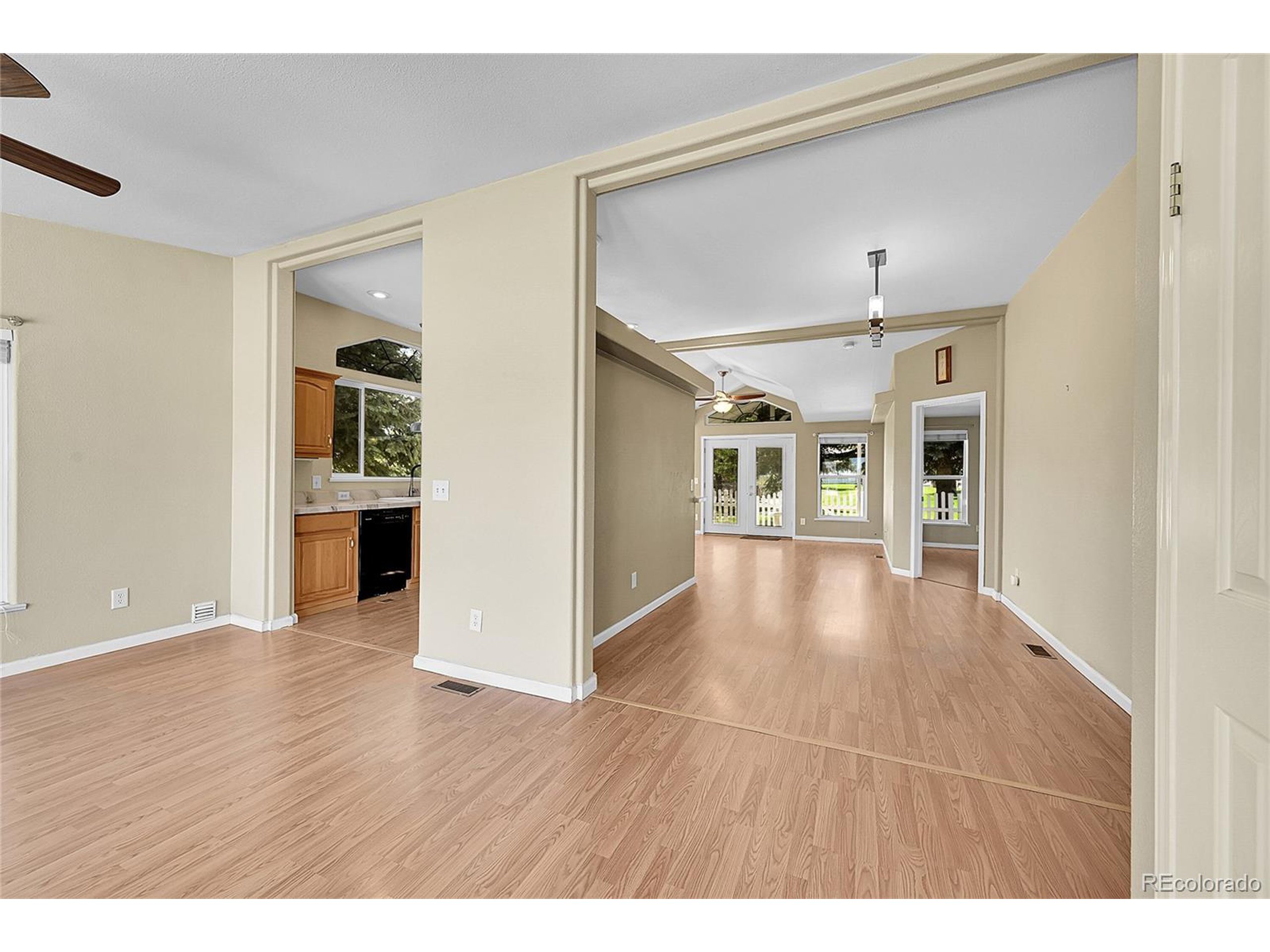 7870 Sunflower Green 151