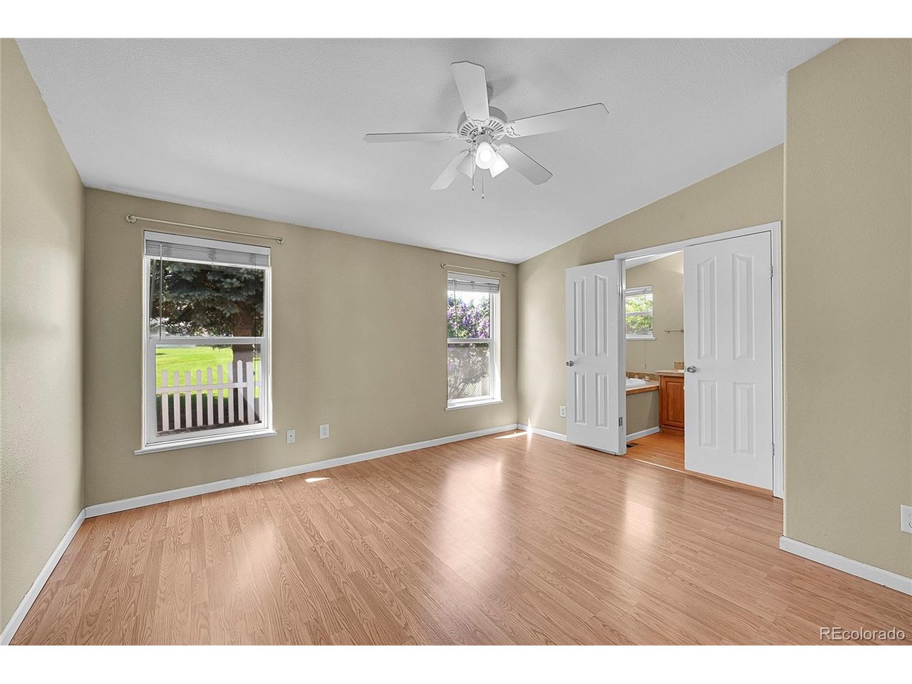 7870 Sunflower Green 151