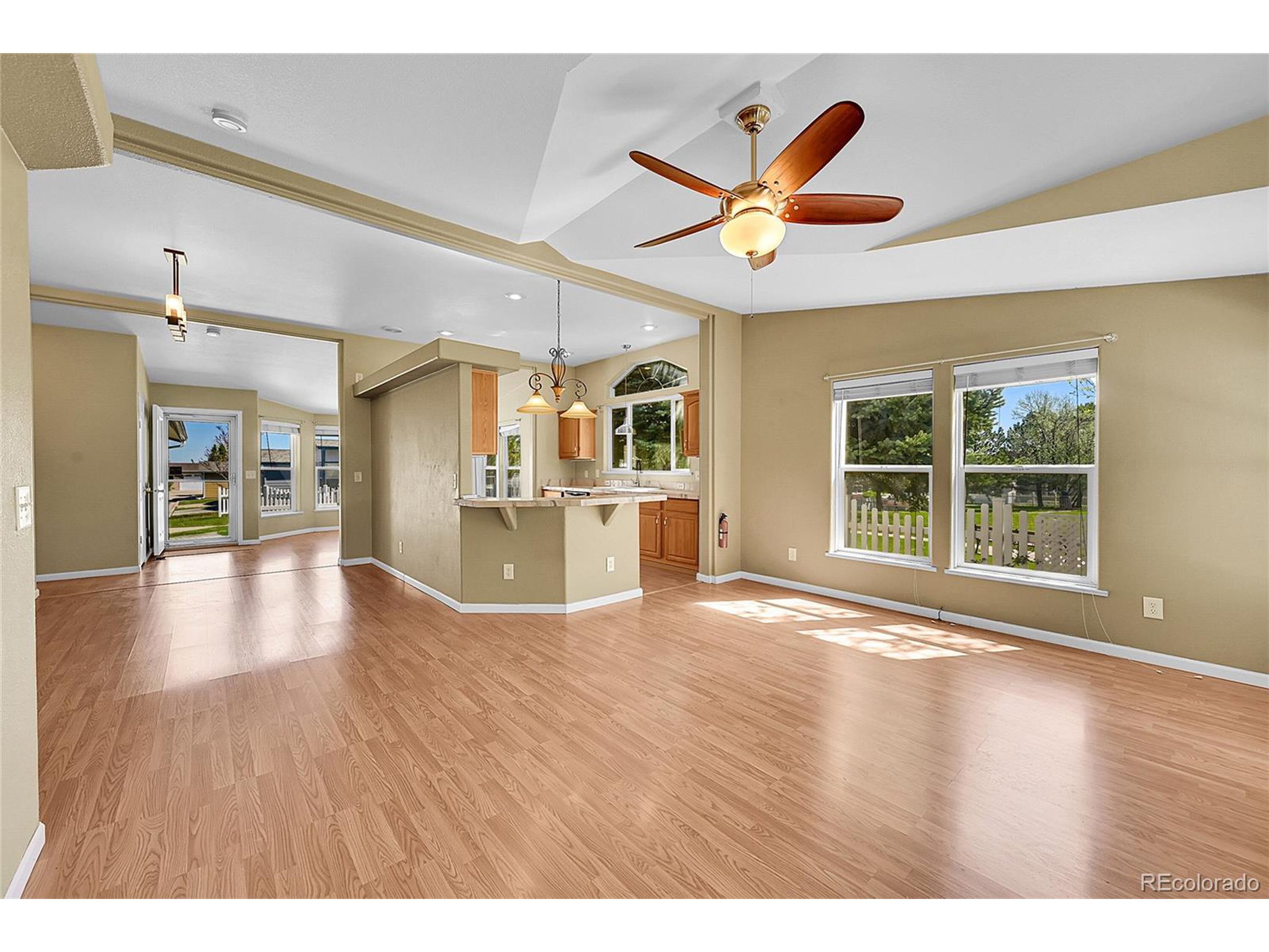 7870 Sunflower Green 151