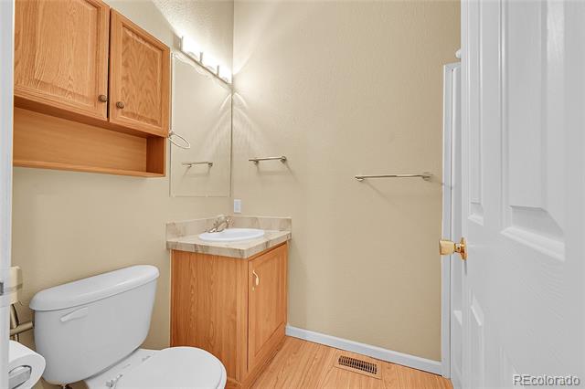 7870 Sunflower Green Unit: 151