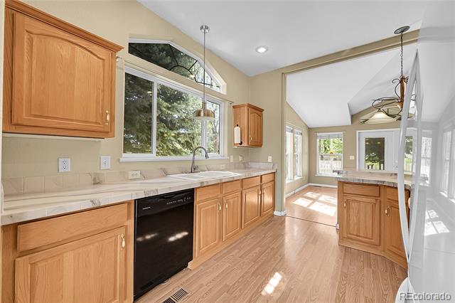 7870 Sunflower Green Unit: 151