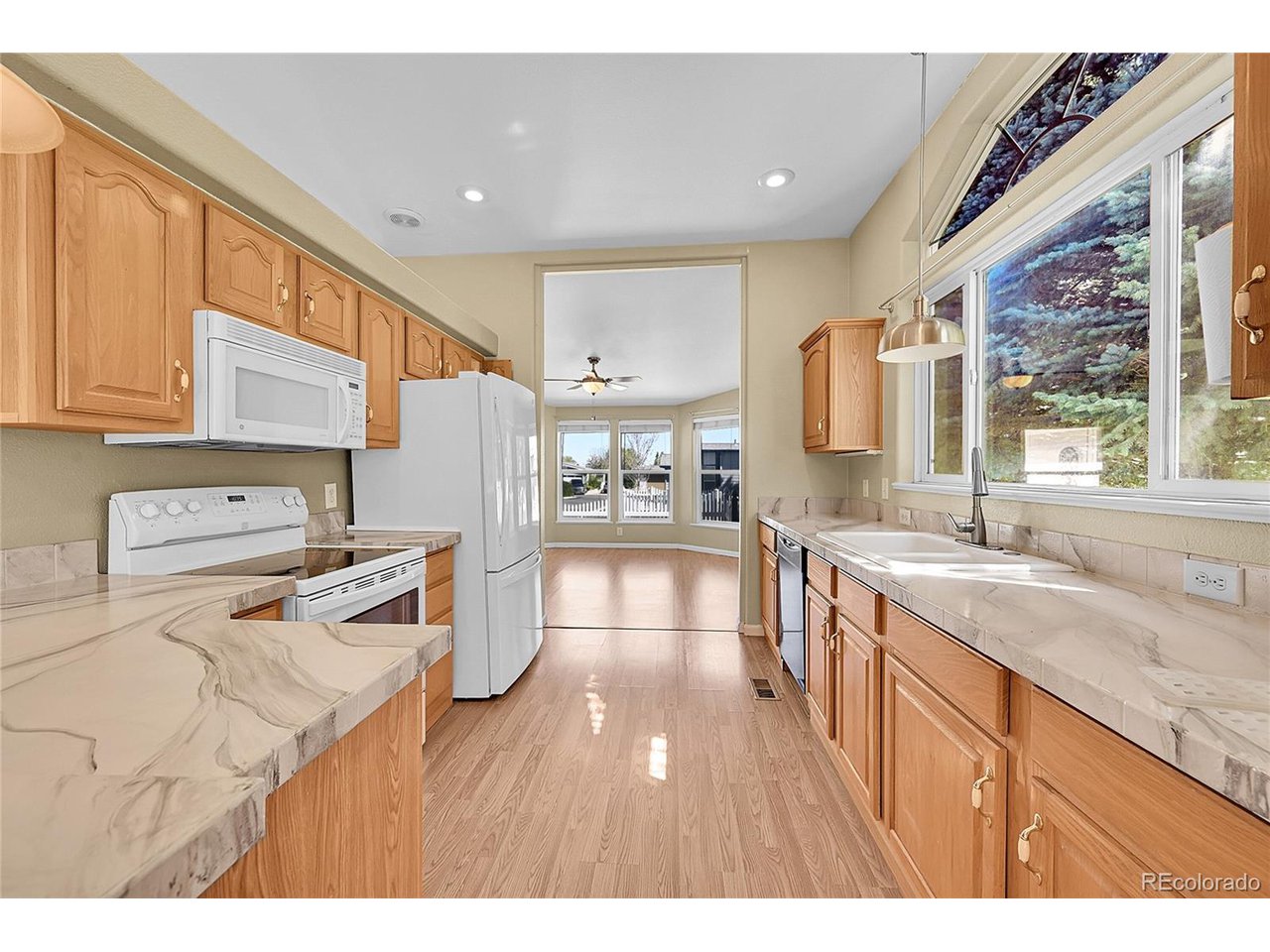 7870 Sunflower Green 151