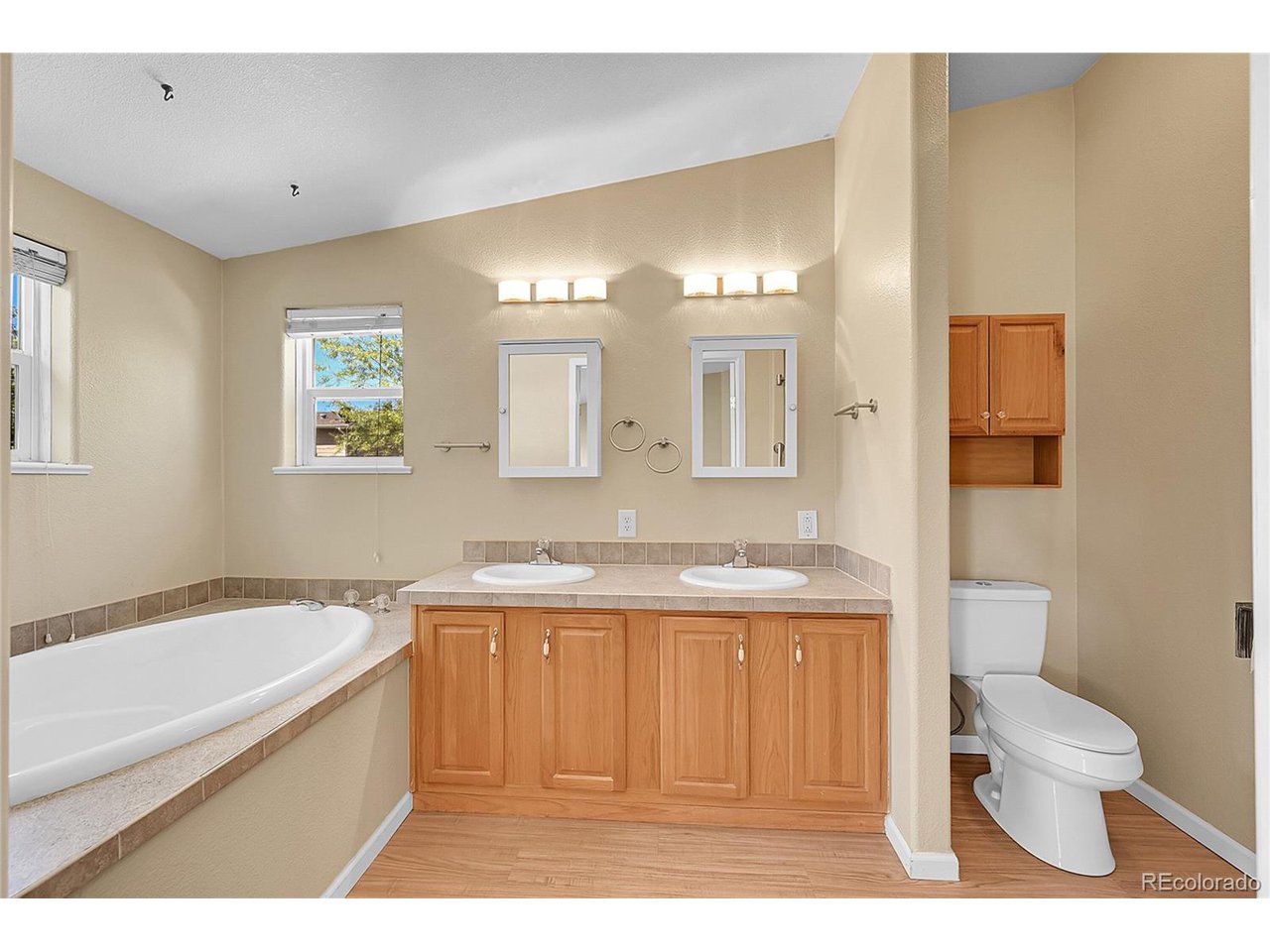 7870 Sunflower Green 151