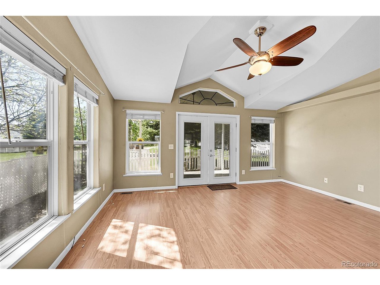 7870 Sunflower Green 151