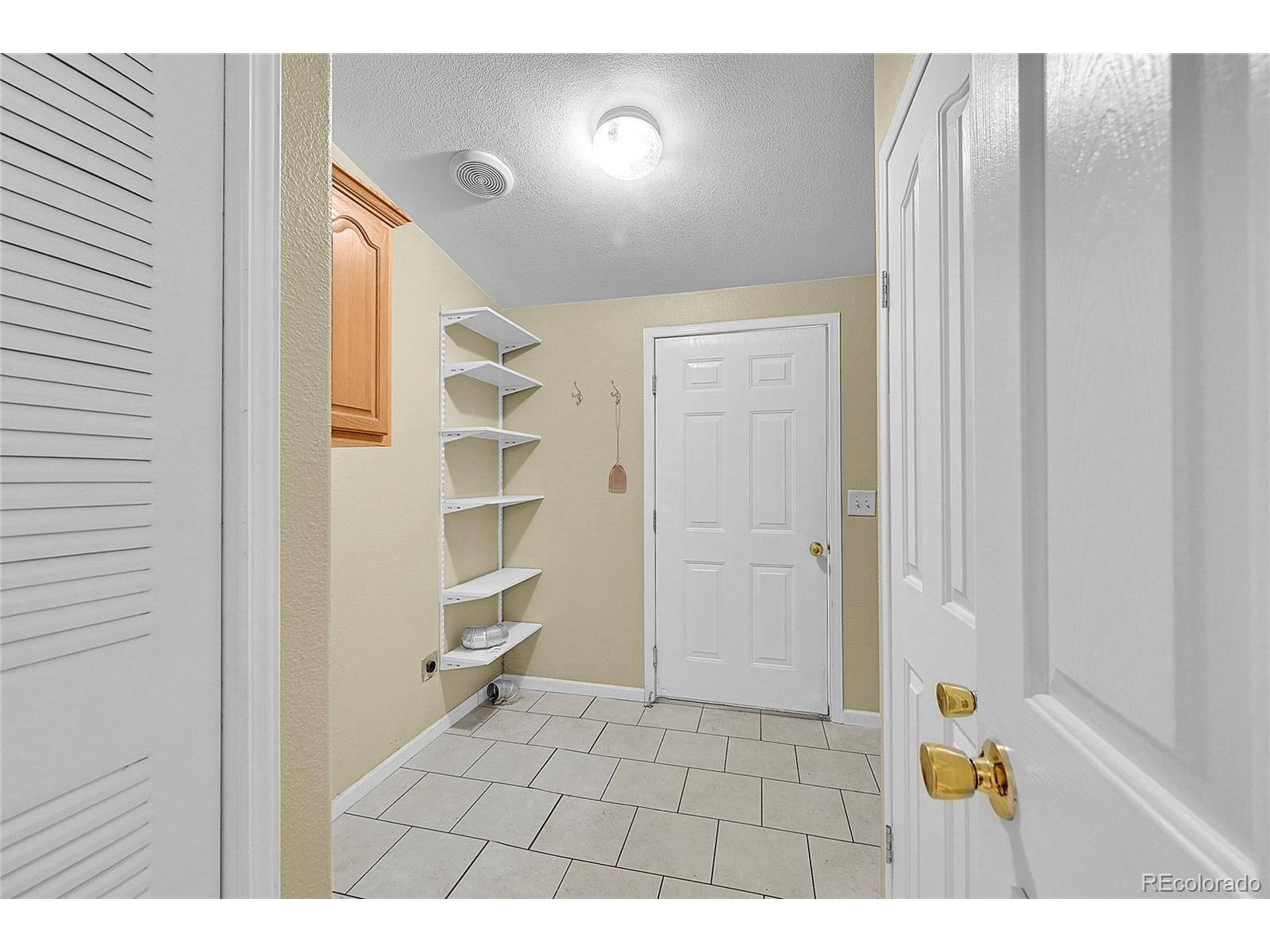 7870 Sunflower Green 151