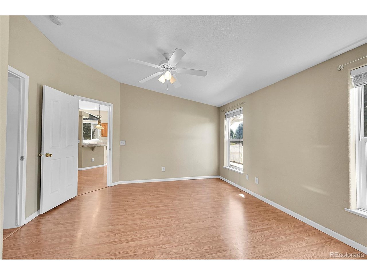 7870 Sunflower Green 151