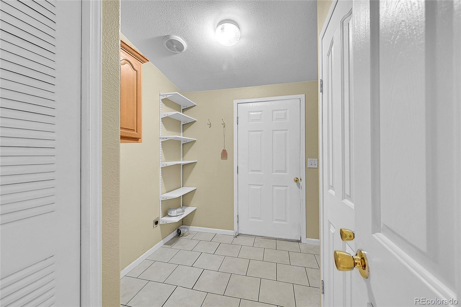7870 Sunflower Green Unit: 151