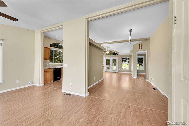 7870 Sunflower Green Unit: 151