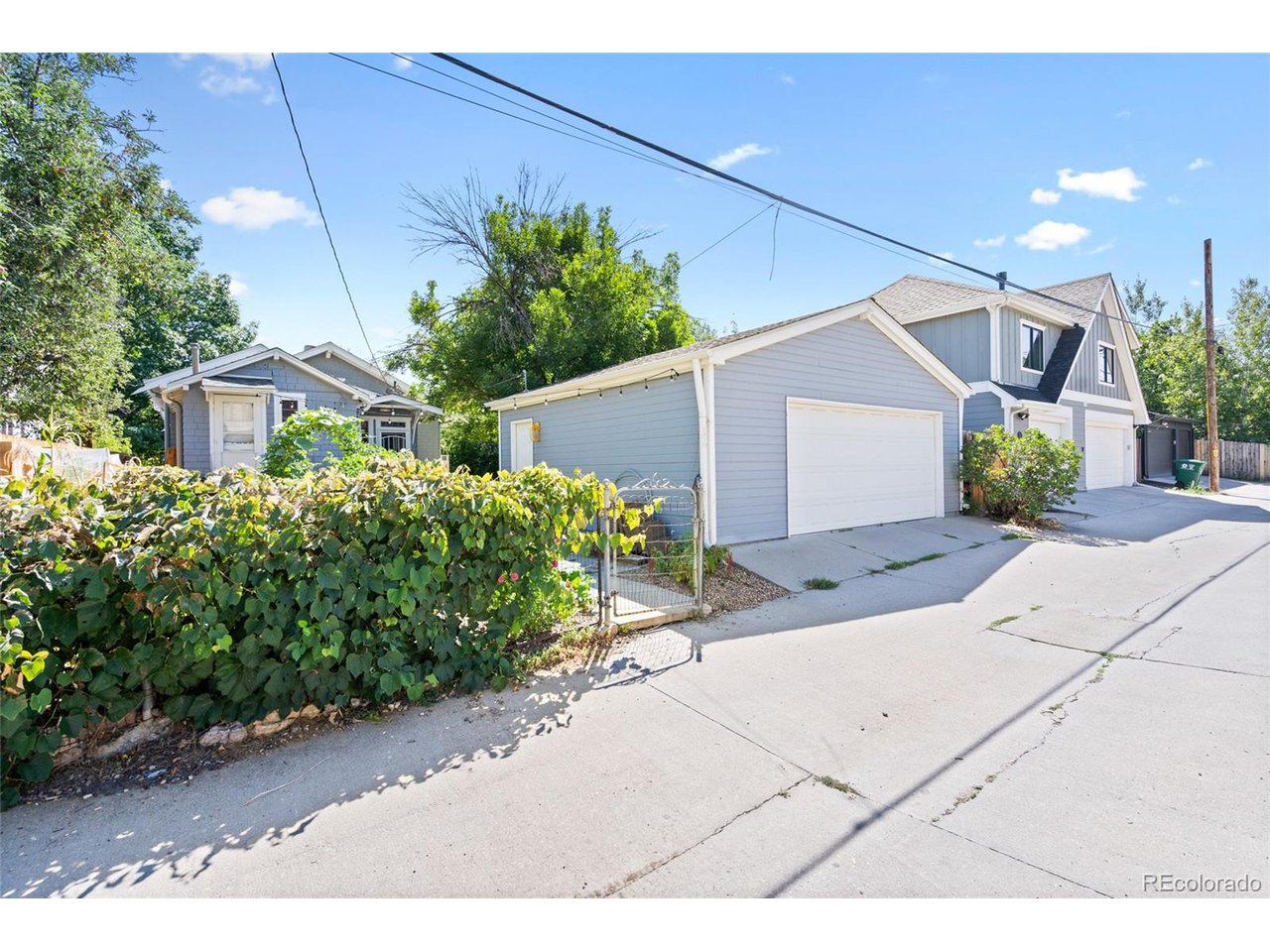 4429 Winona Ct