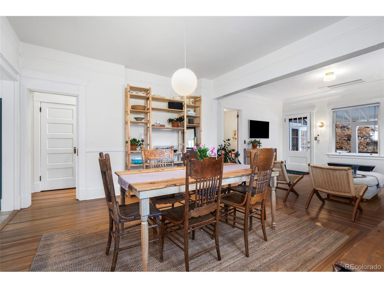 4429 Winona Ct