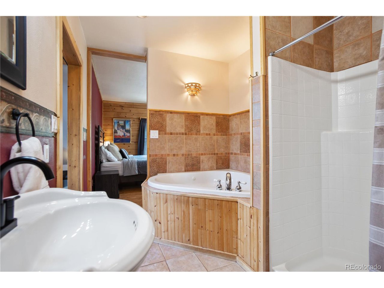 1141 Deer Trail Dr