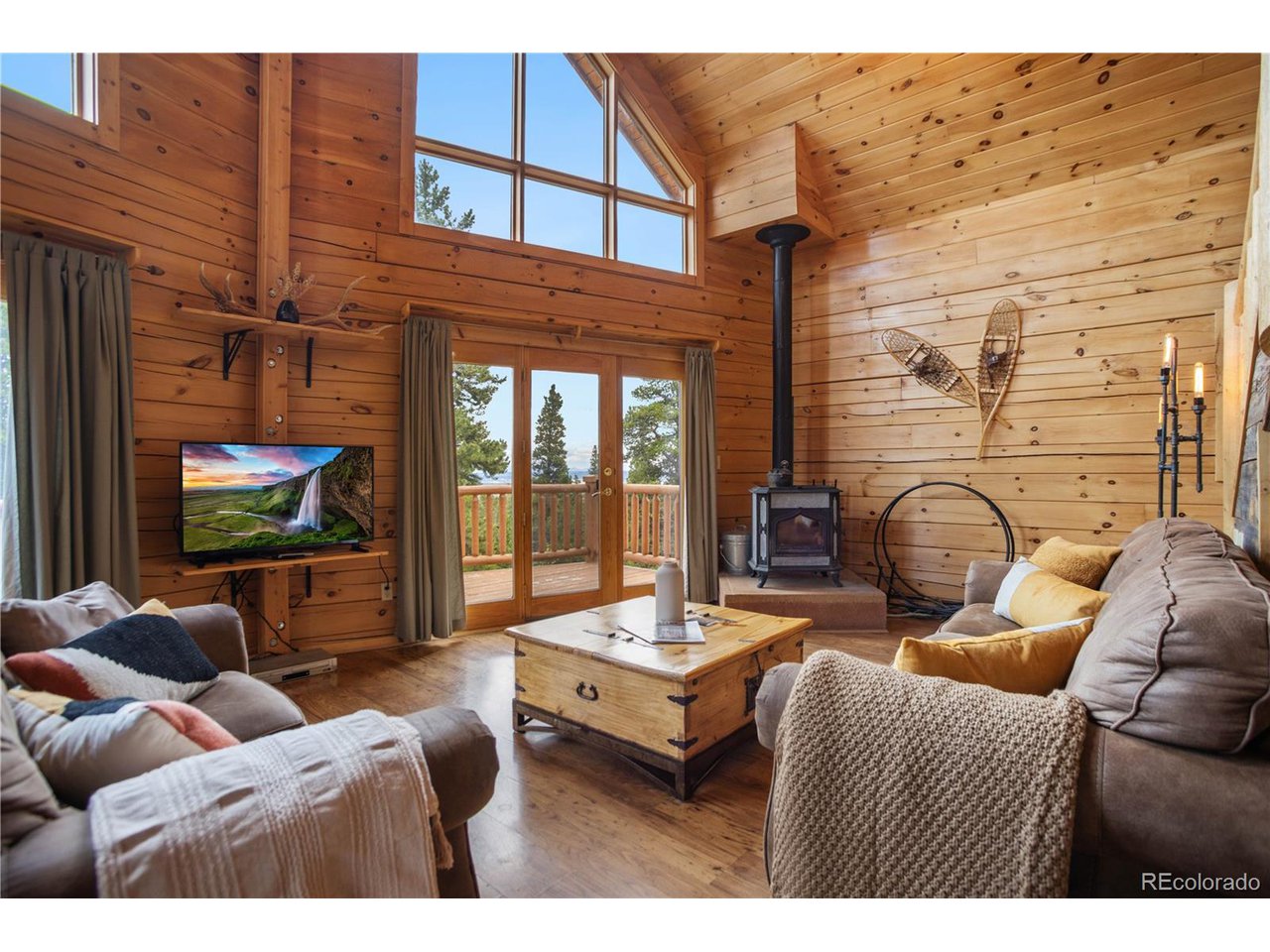 1141 Deer Trail Dr