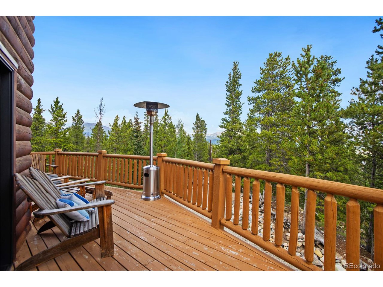 1141 Deer Trail Dr