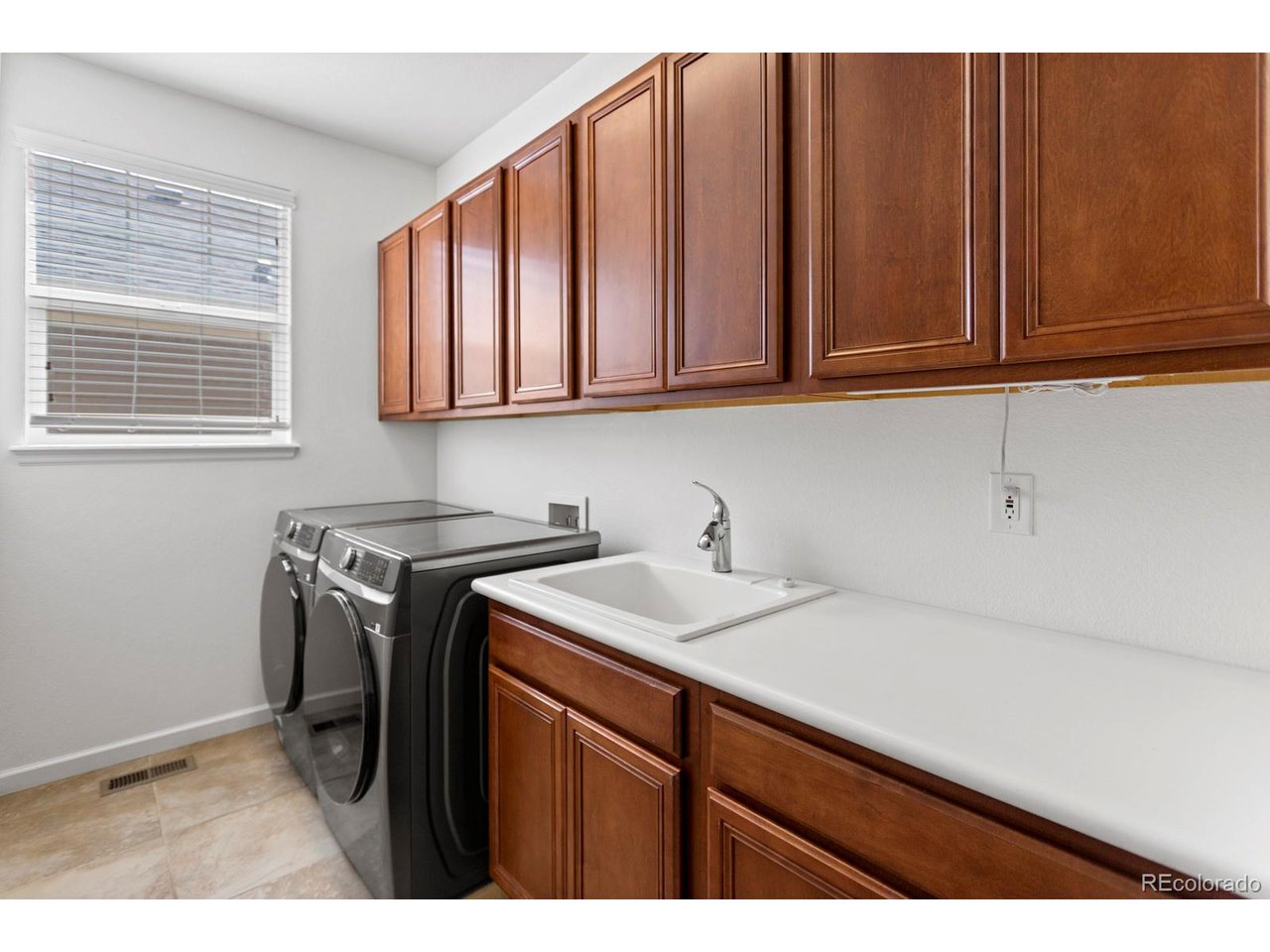 19834 W 56th Pl