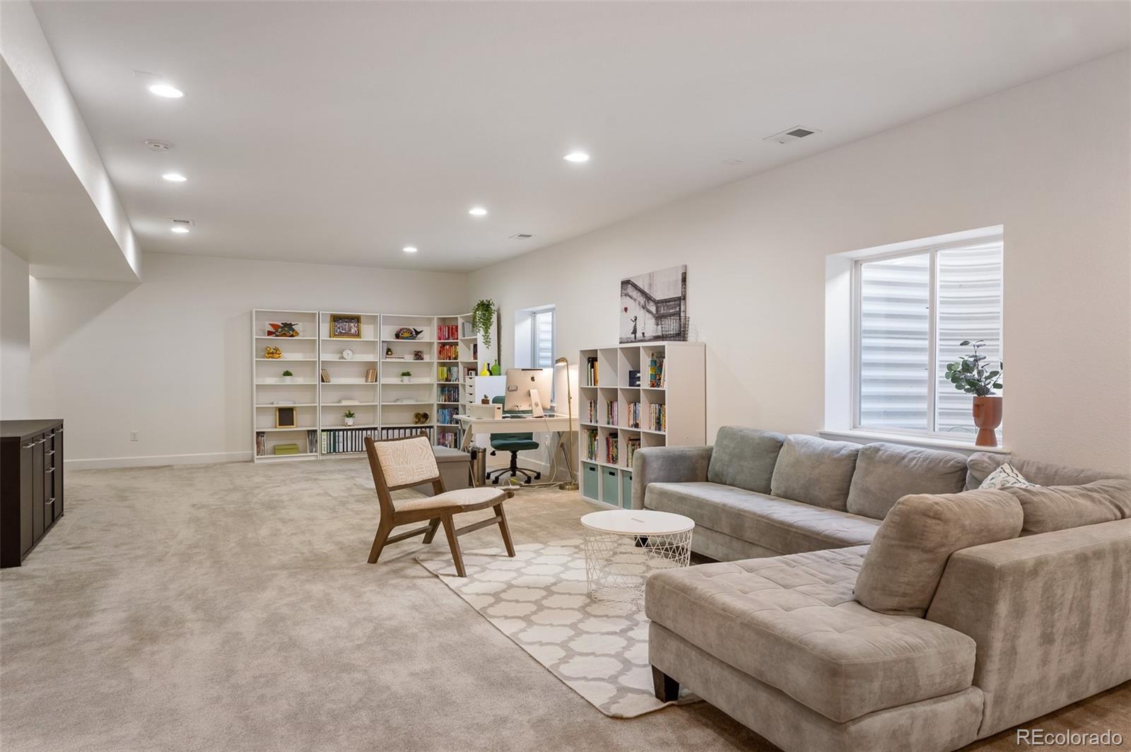 926 Twin Sisters Circle
