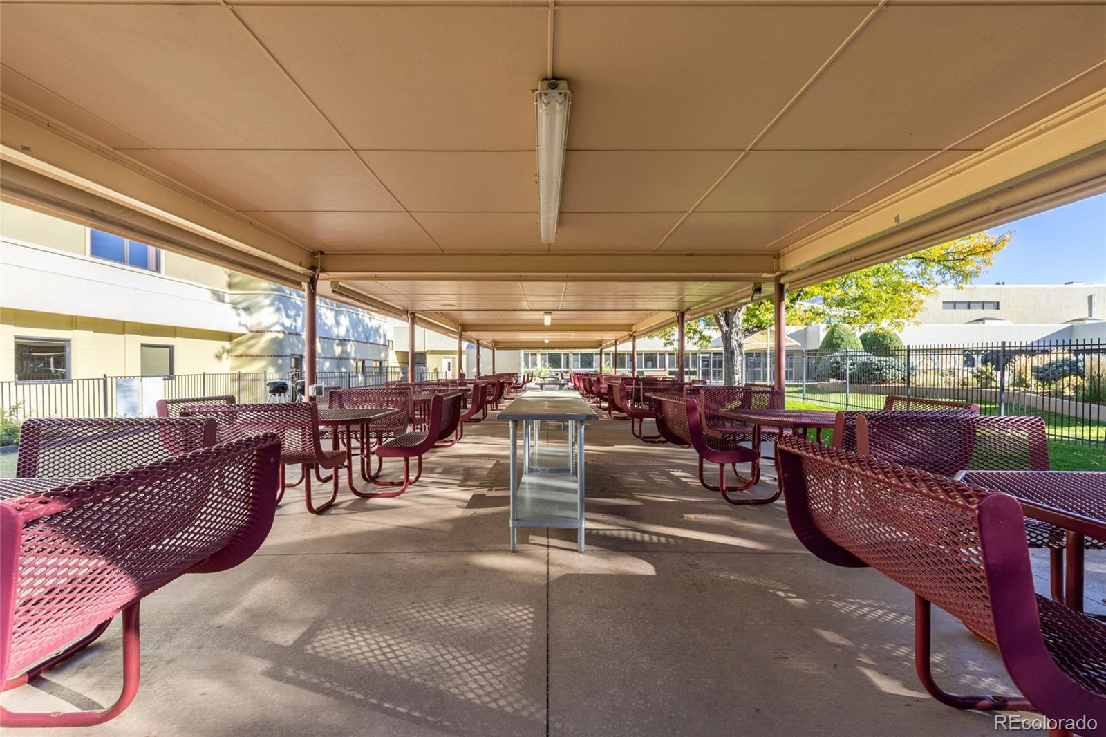 695 S Alton Way Unit: 9A