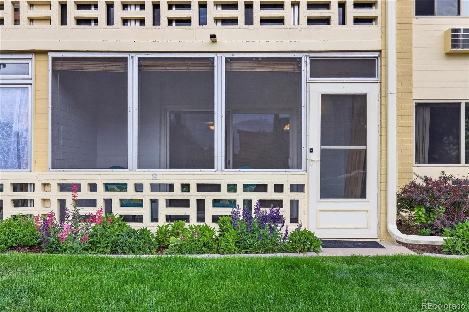 695 S Alton Way Unit: 9A