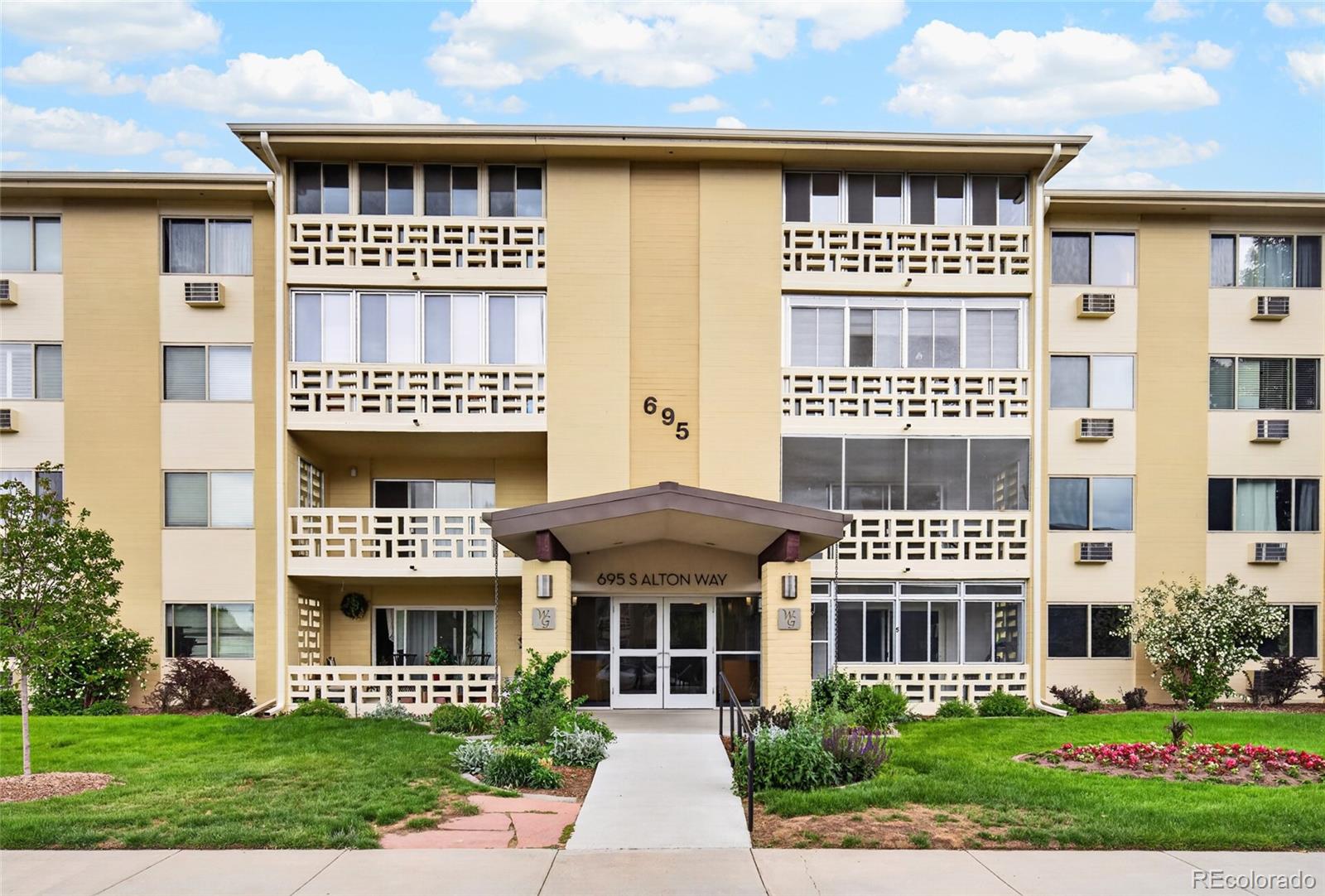 695 S Alton Way Unit: 9A