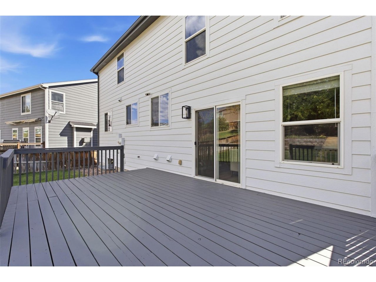10046 Strathfield Ln