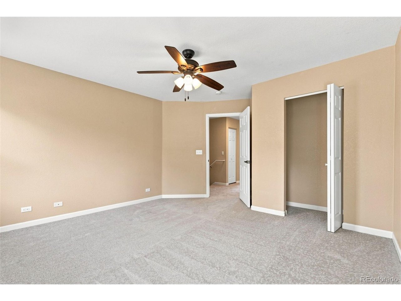 10046 Strathfield Ln