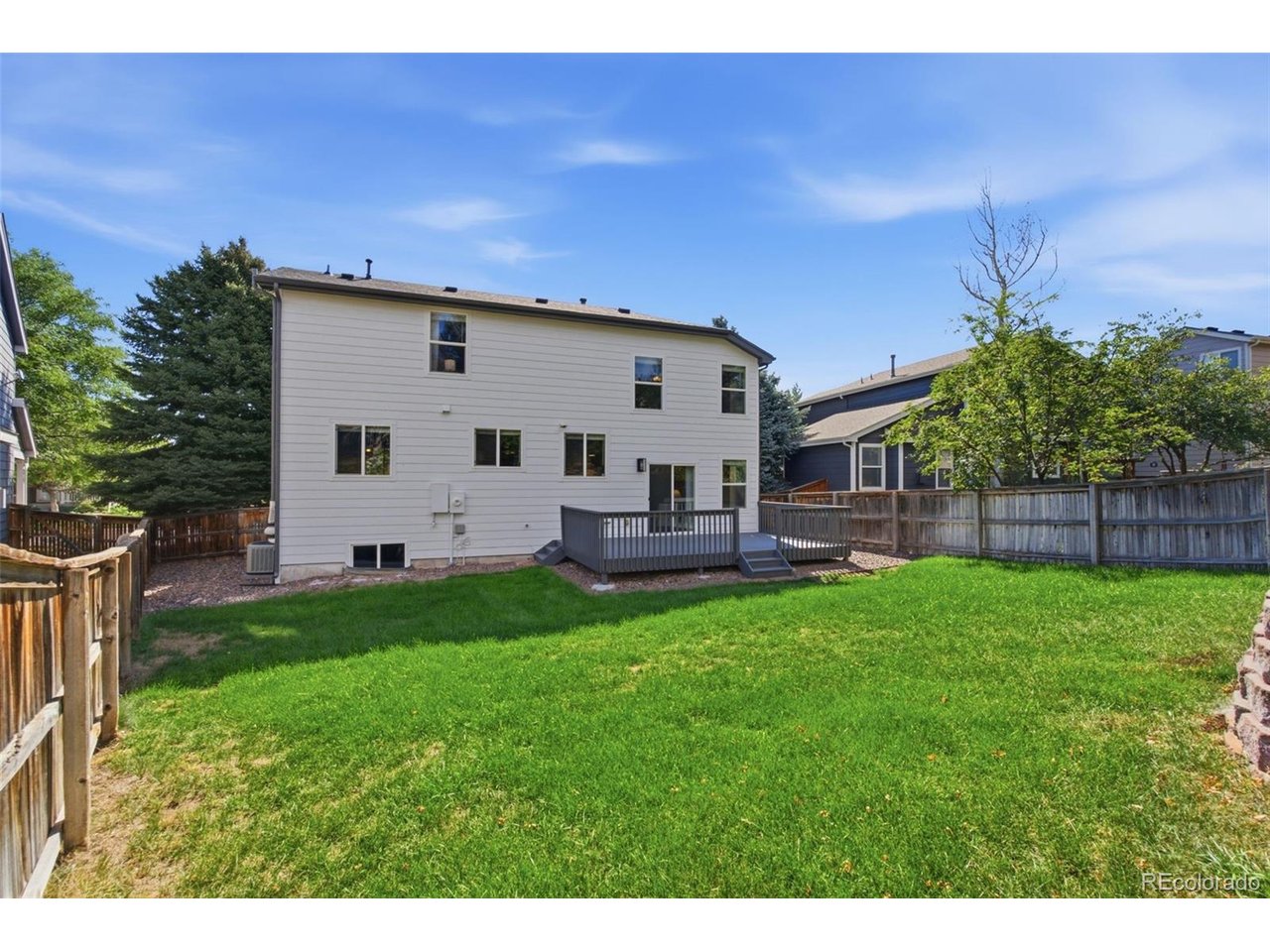 10046 Strathfield Ln