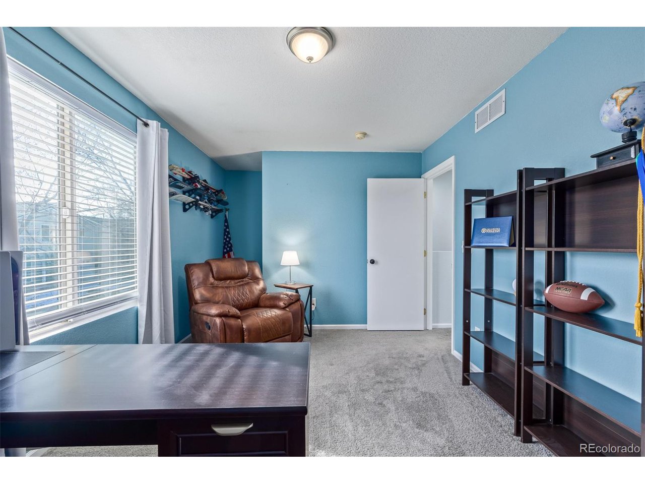 11825 W Tulane Dr