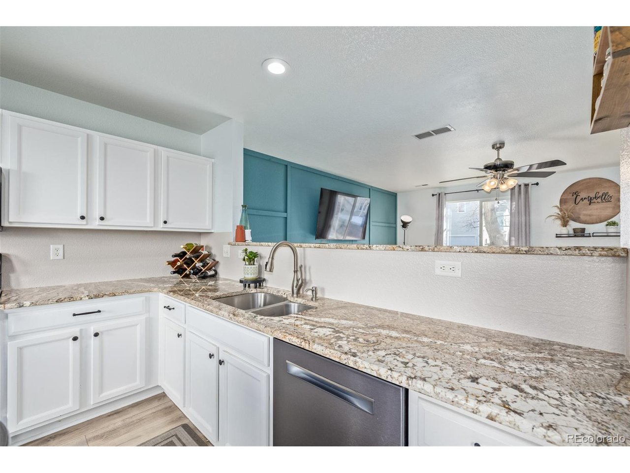 11825 W Tulane Dr