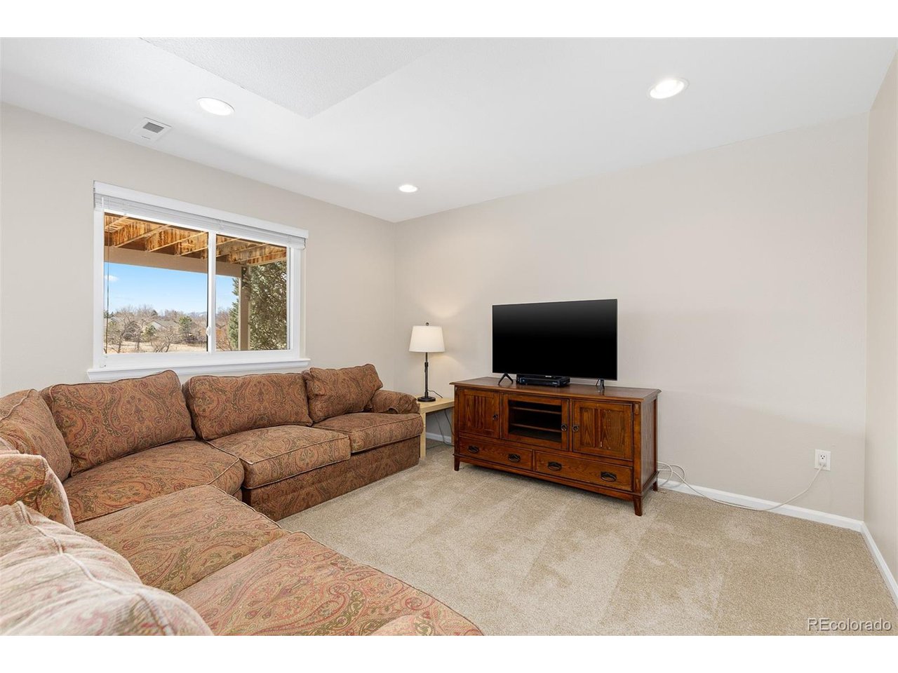 9912 Silver Maple Rd