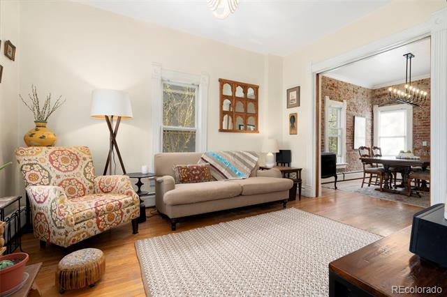 3337 Decatur Street