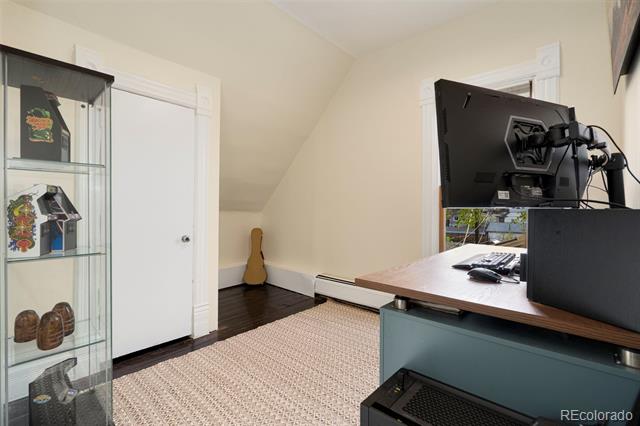 3337 Decatur Street