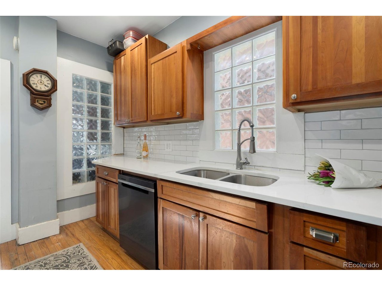 3337 Decatur St