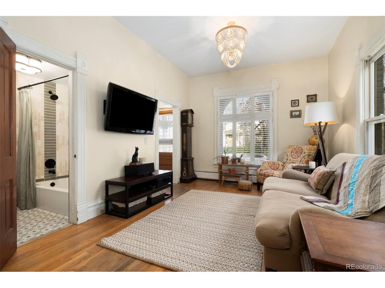 3337 Decatur St