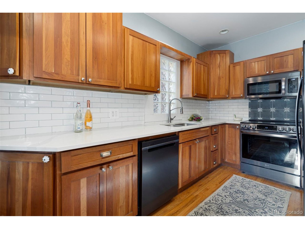 3337 Decatur St