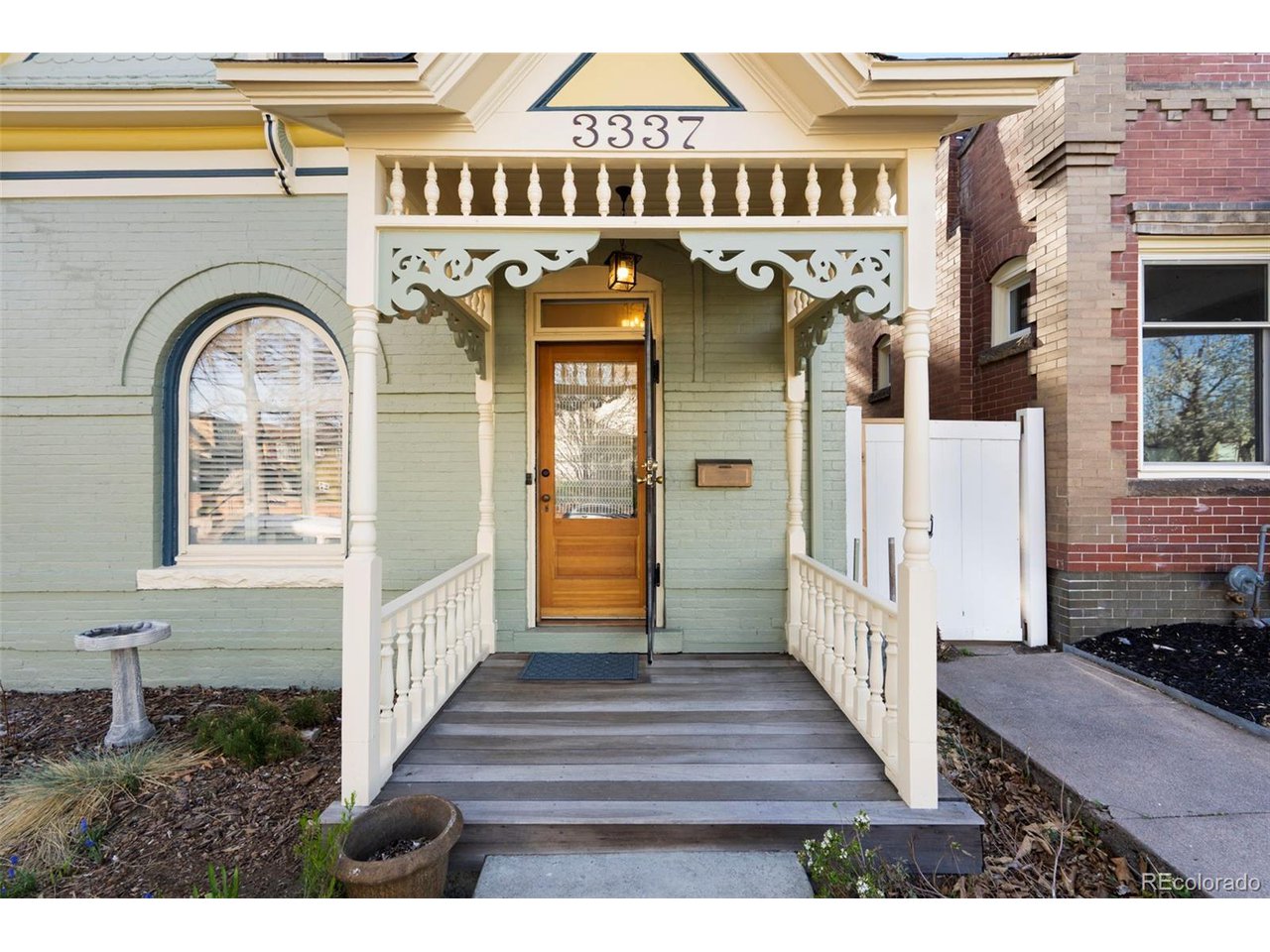 3337 Decatur St