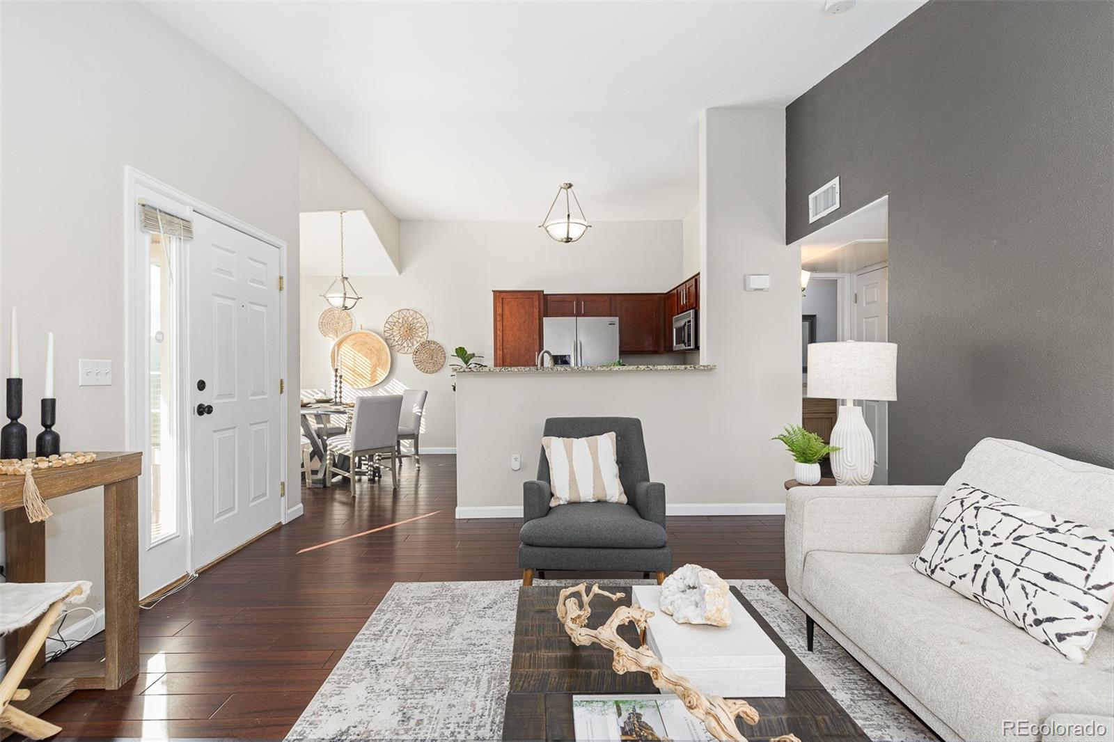 1136 Opal Street Unit: 201