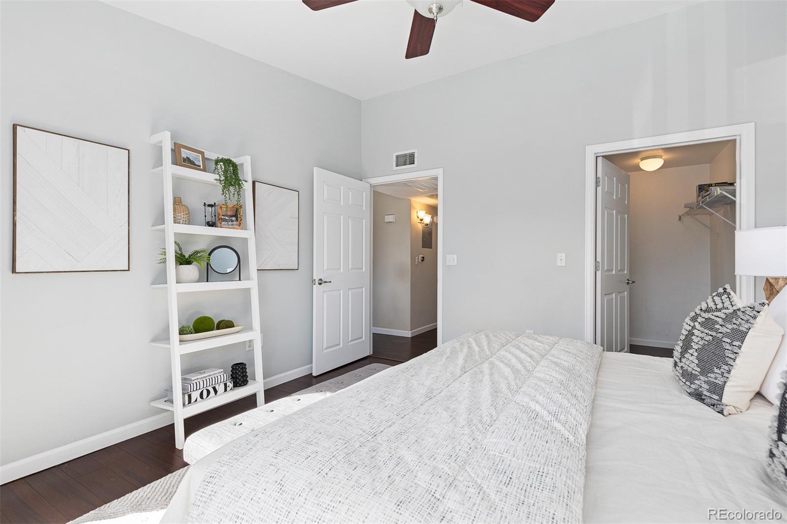 1136 Opal Street Unit: 201