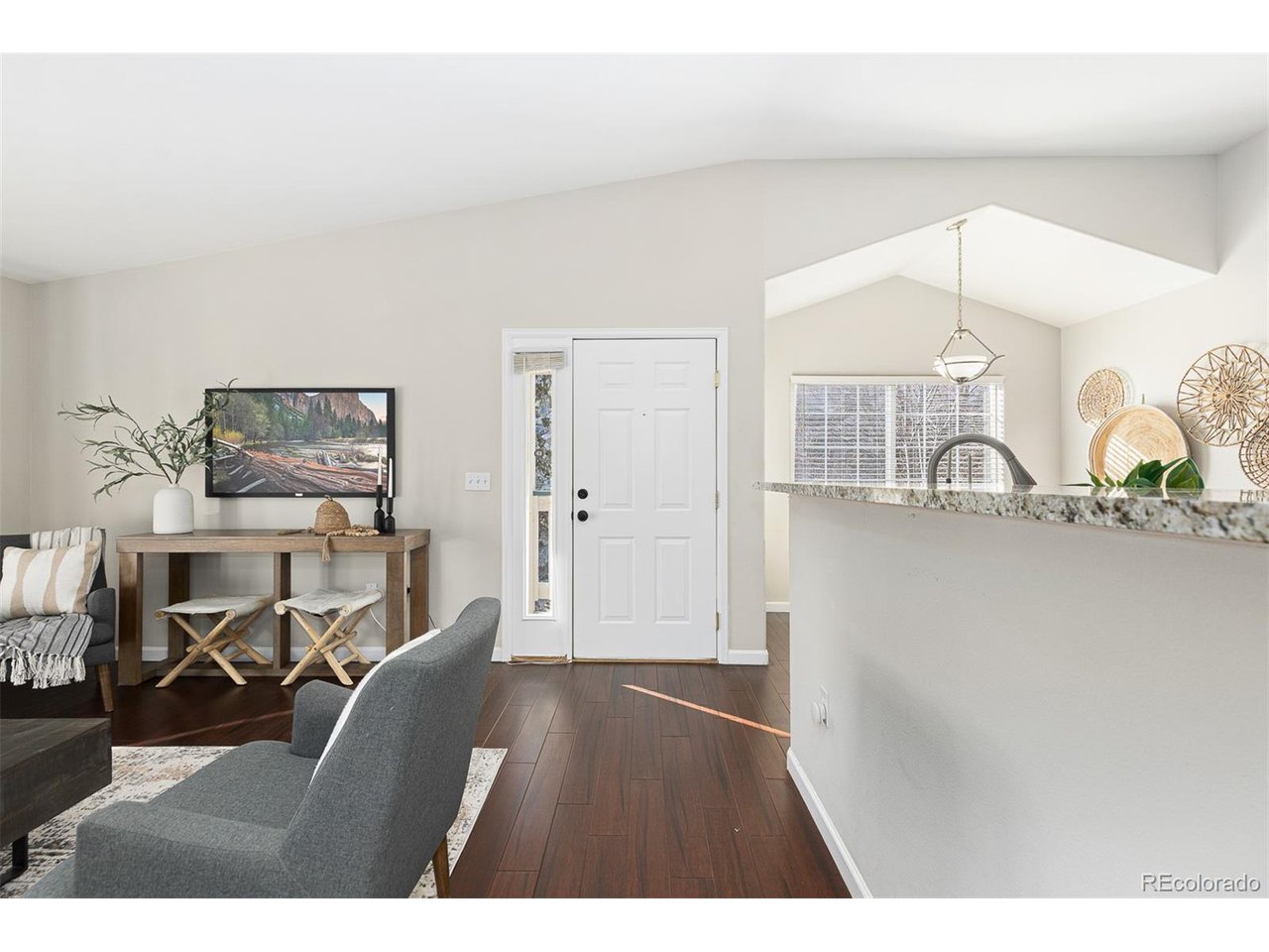 1136 Opal St 201