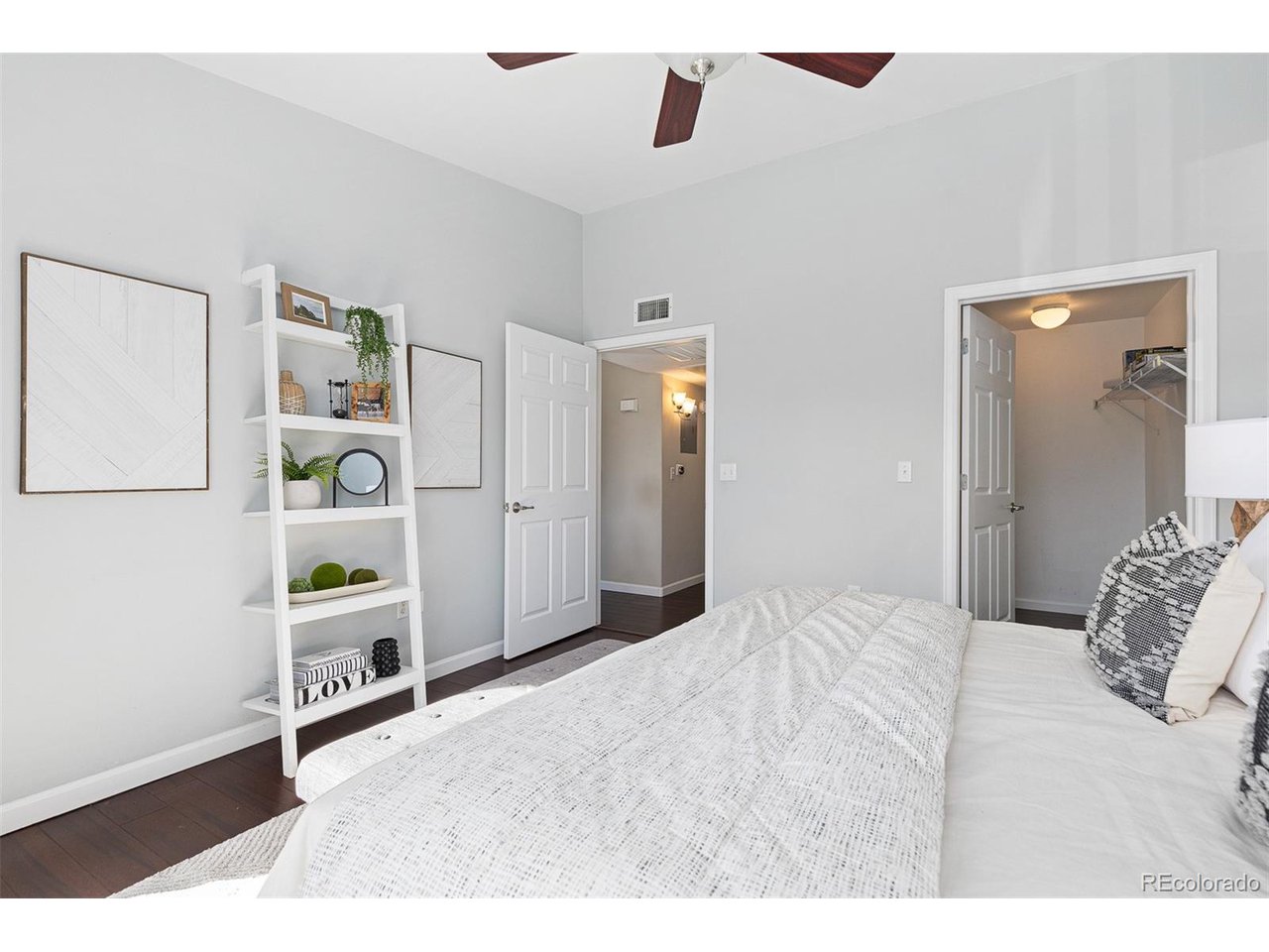 1136 Opal St 201