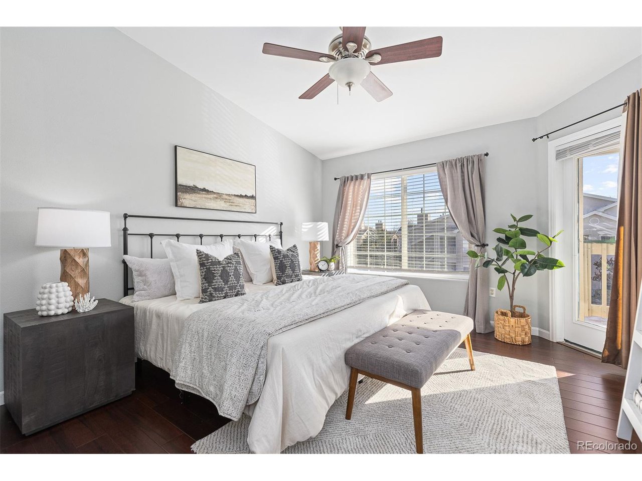 1136 Opal St 201