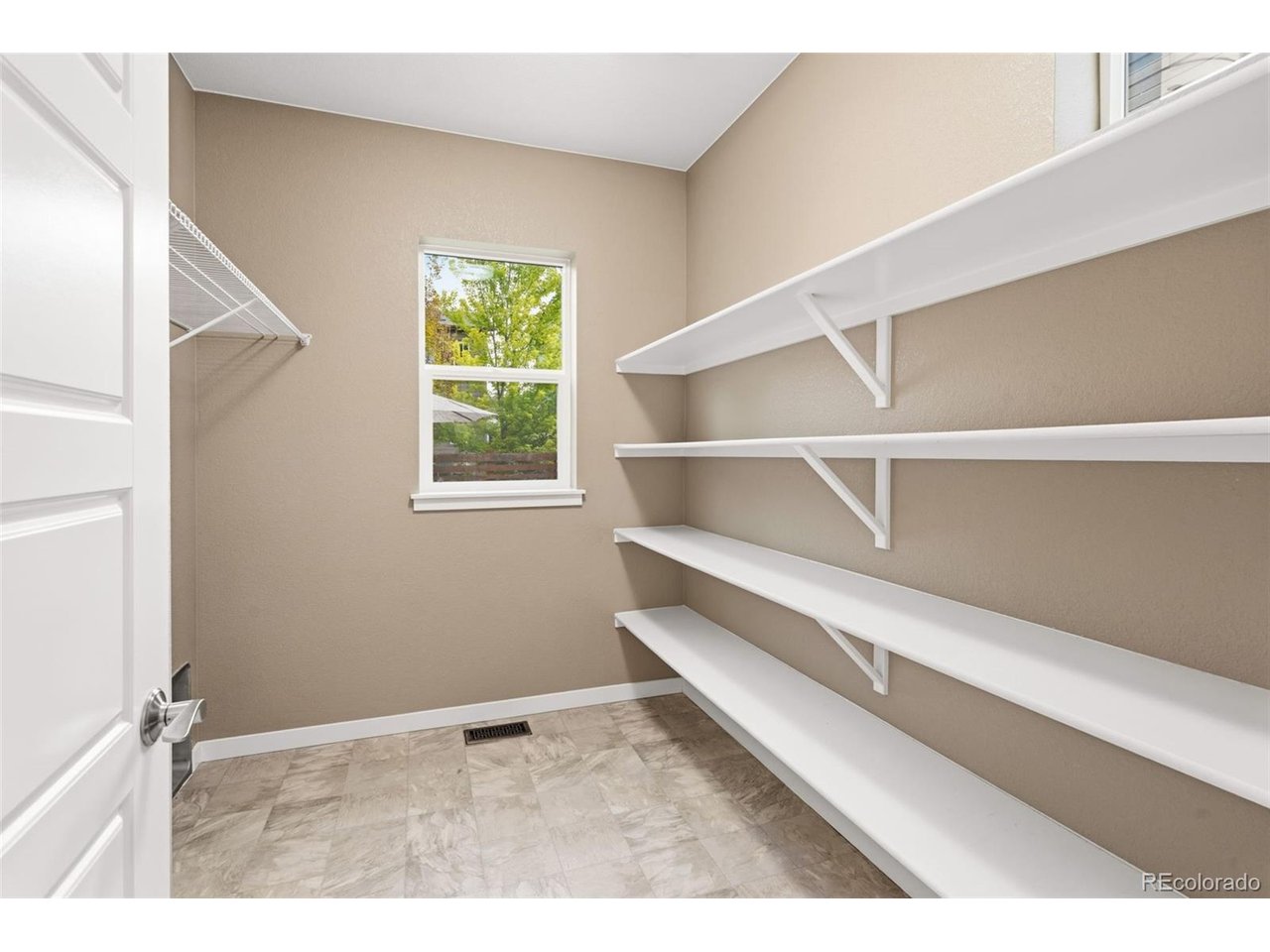 56 Starlight Cir