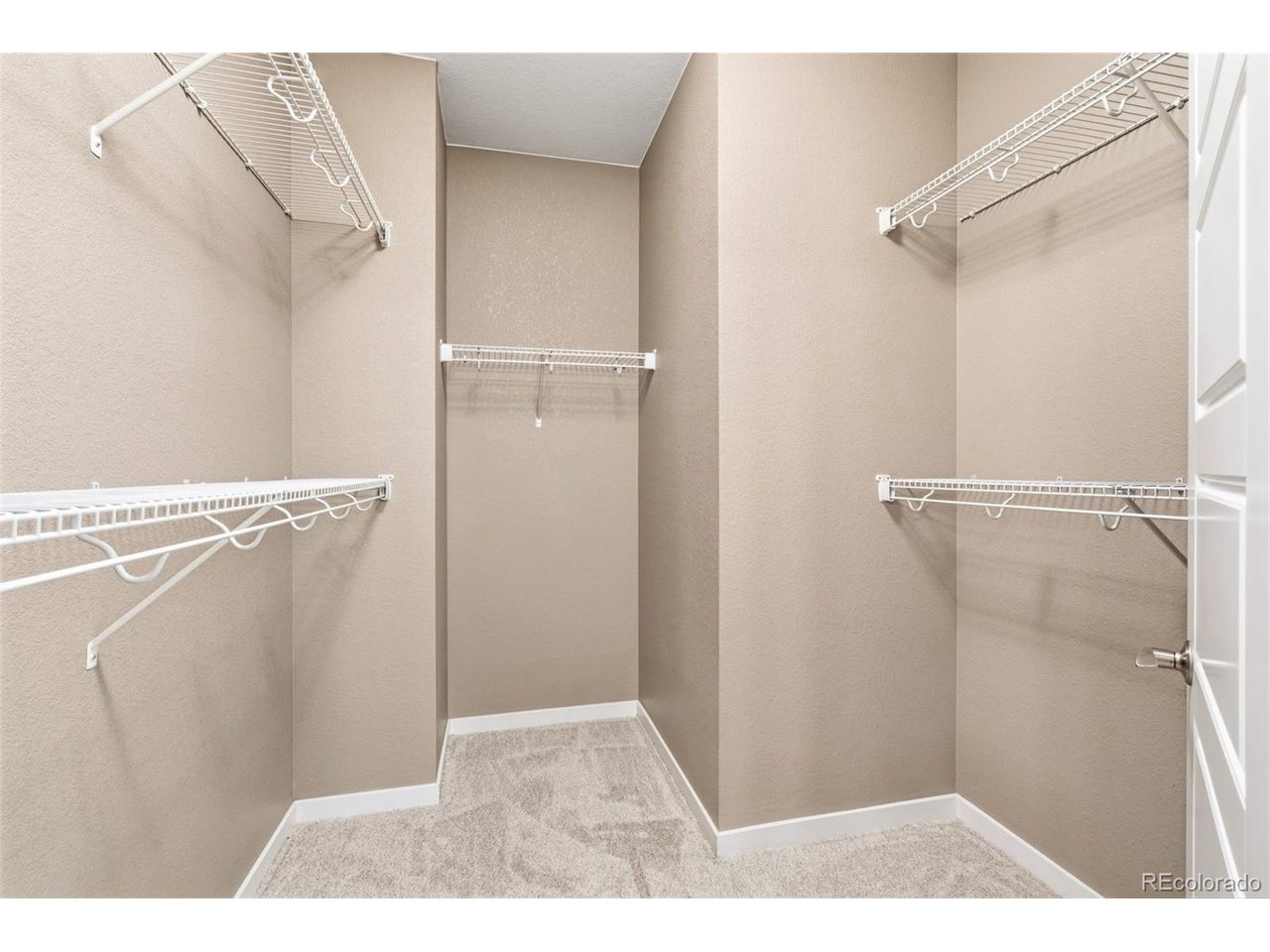 56 Starlight Cir