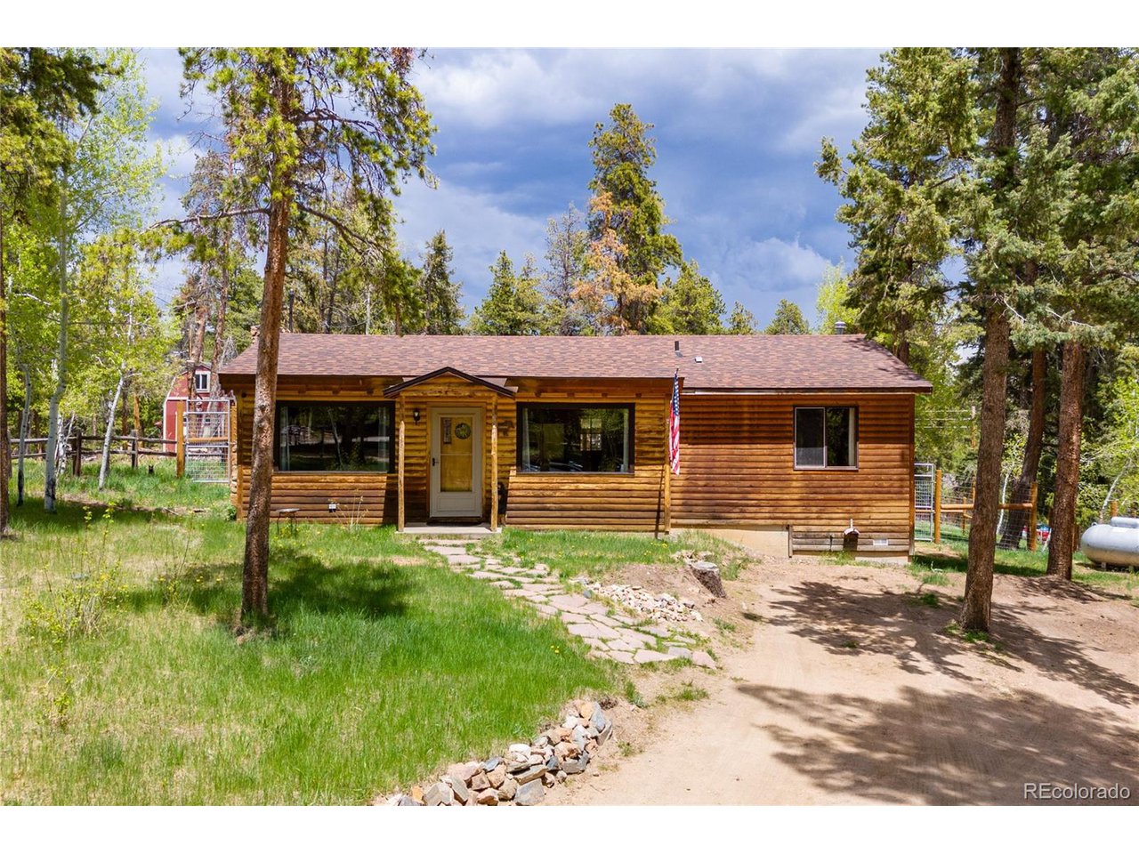 12159 Circle Dr